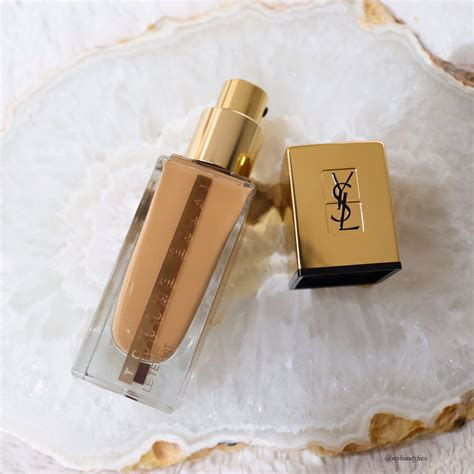 YSL Touche Éclat Le Teint Foundation review 